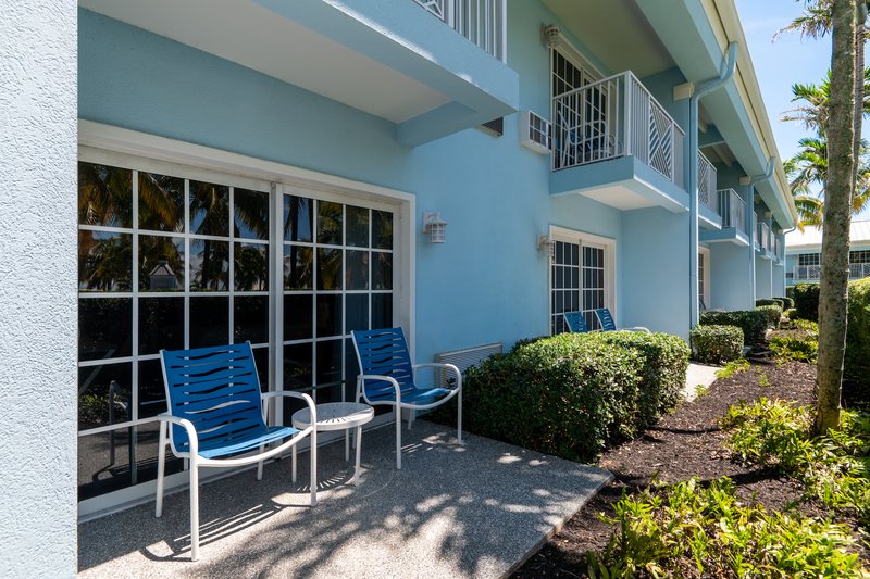 HOLIDAY INN EXPRESS NORTH