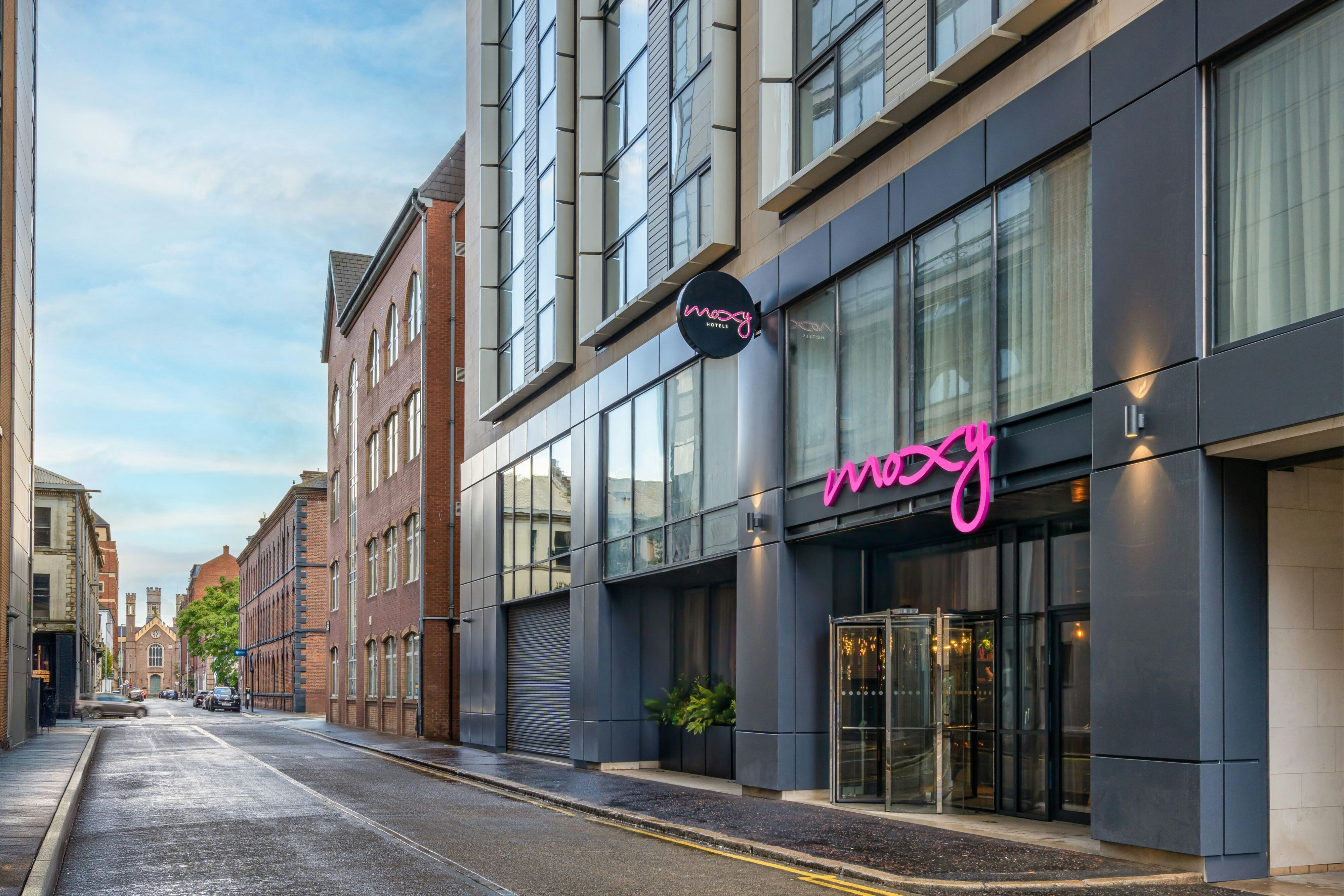 Moxy Belfast City