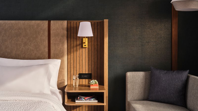 Holiday Inn Chicago – Midway Airport S