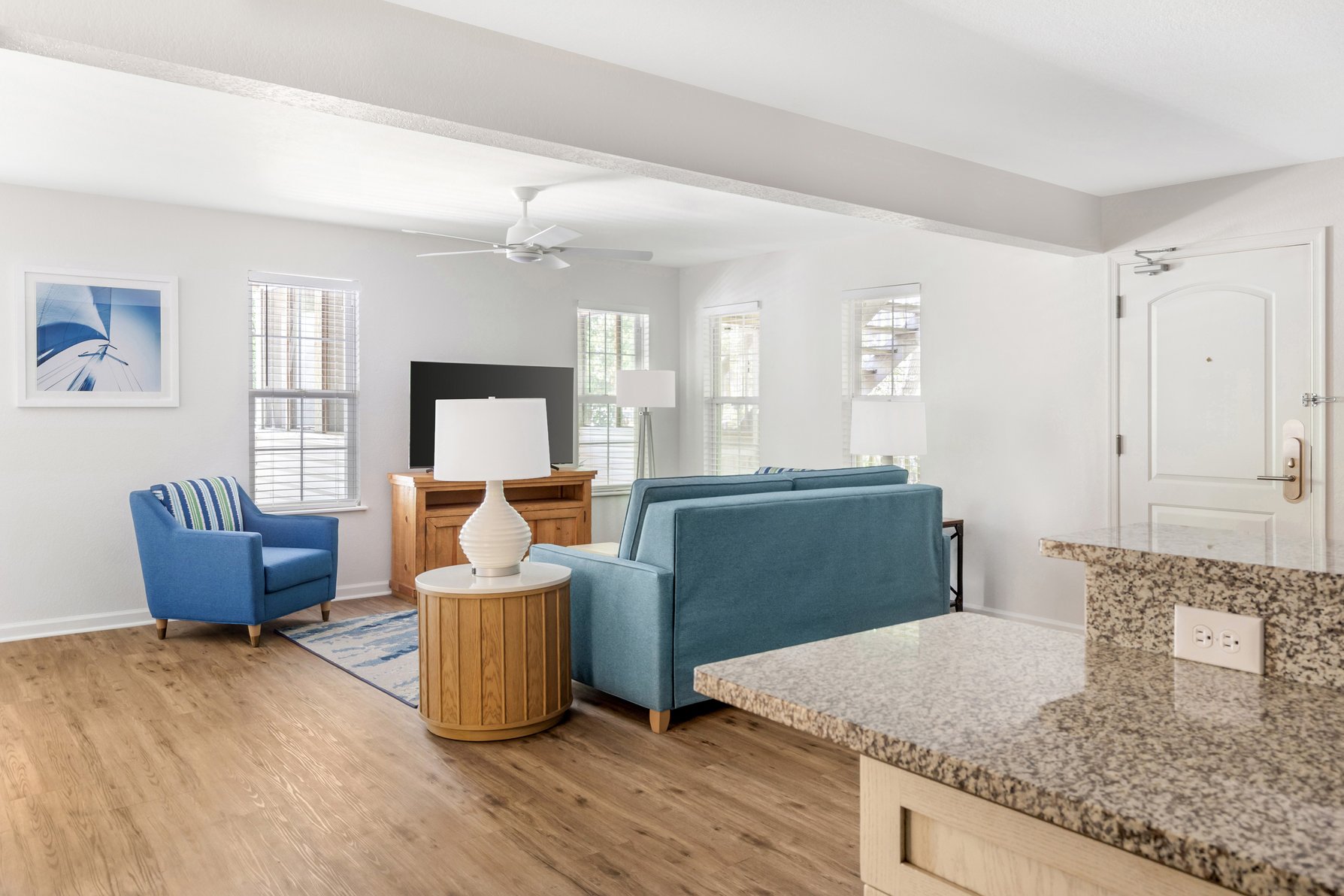 Hilton Vacation Club Beachwoods Kitty Hawk Room Type - 2 BEDROOM 2KG OR KQ QN BLC