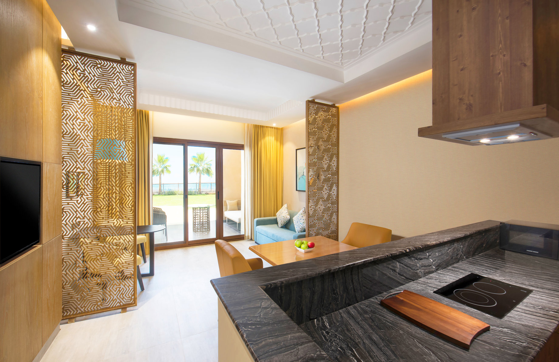 DoubleTree by Hilton Resort  & Spa Marjan Island Room Type - SUITE WITH KITCHENETTE