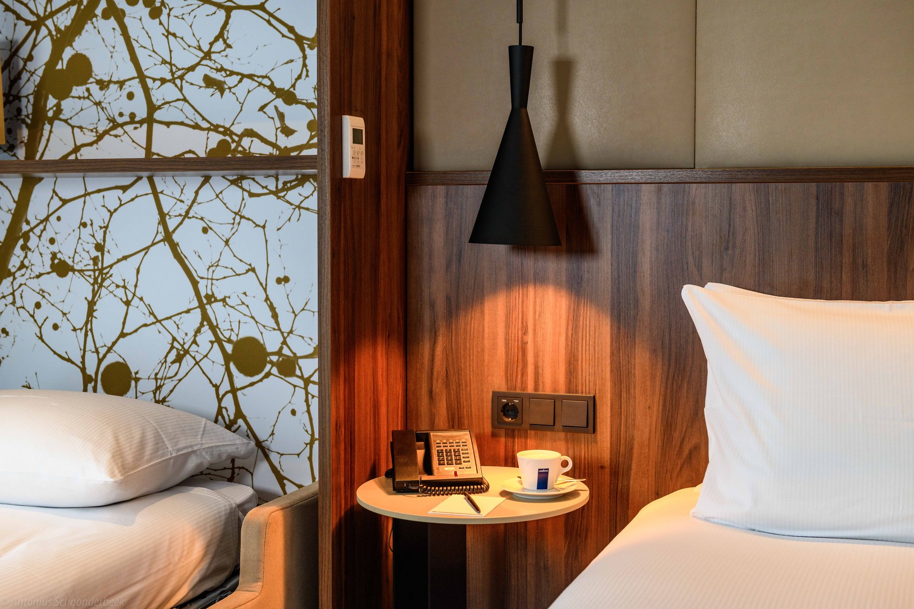 DoubleTree by Hilton Royal Parc Soestduinen Room Type - KING DELUXE ROOM SOFA BED