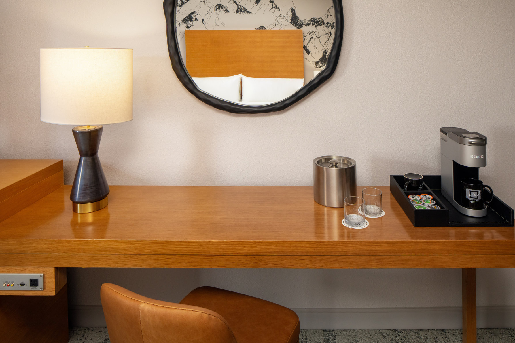 Whitney Peak Hotel Reno, Tapestry Collection by Hilton Room Type - 2 QUEEN MOB ACCESS RI SHWR