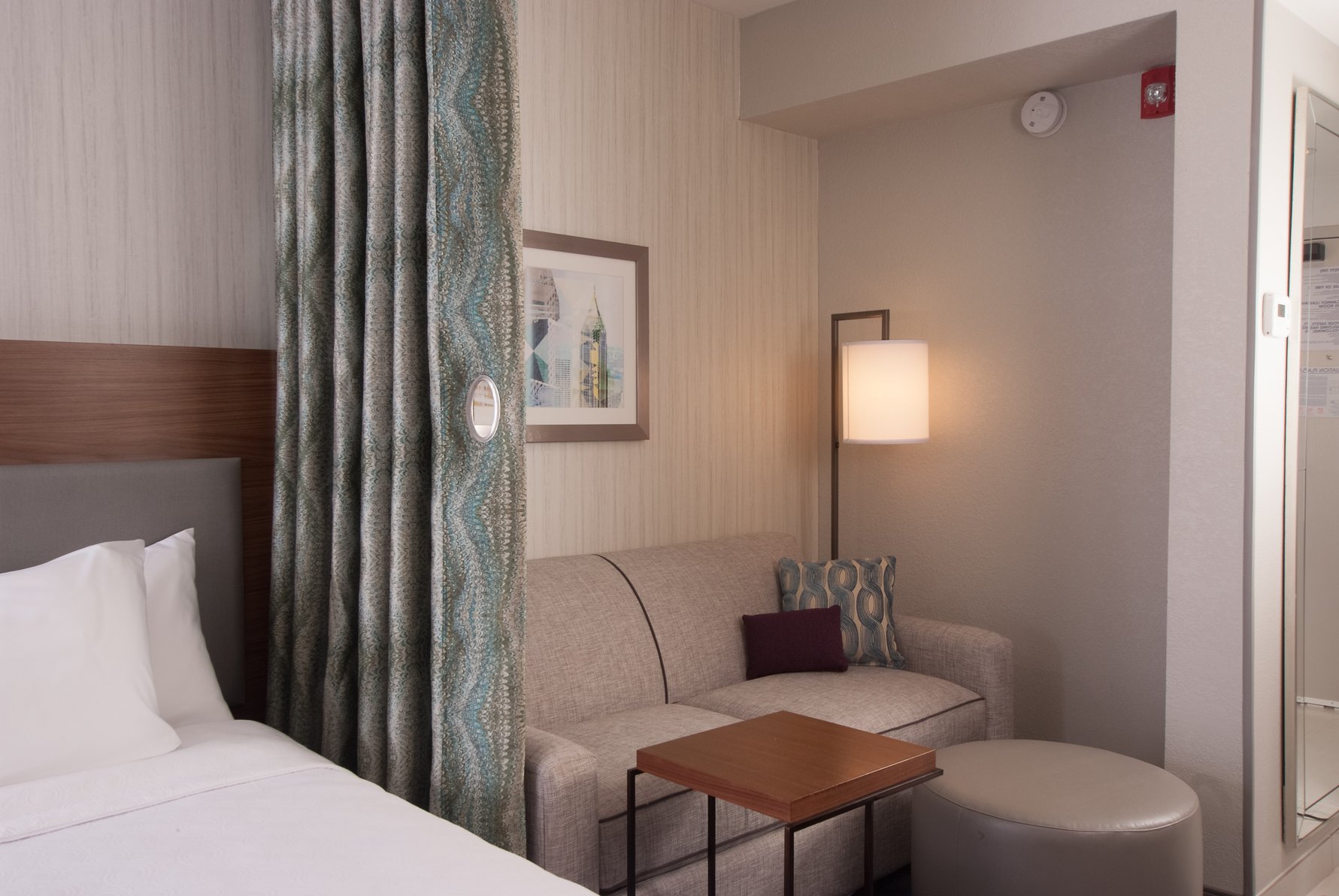 Home2 Suites by Hilton Atlanta Perimeter Center Room Type - 2QN ACC TUB STUDIO NONSMK