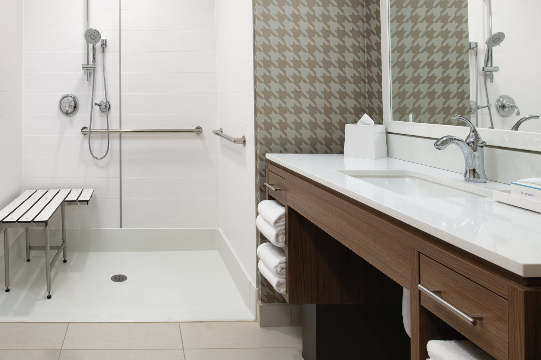 Home2 Suites by Hilton Boise Downtown Room Type - 1KG ACC RI SHWR STE NONSMK