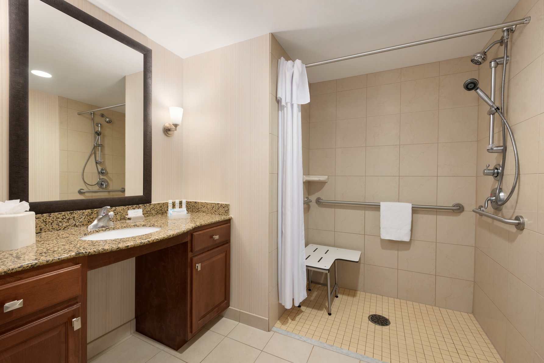 Homewood Suites by Hilton Madison West Room Type - 1KG MOB HEA ACC TUB STE NS