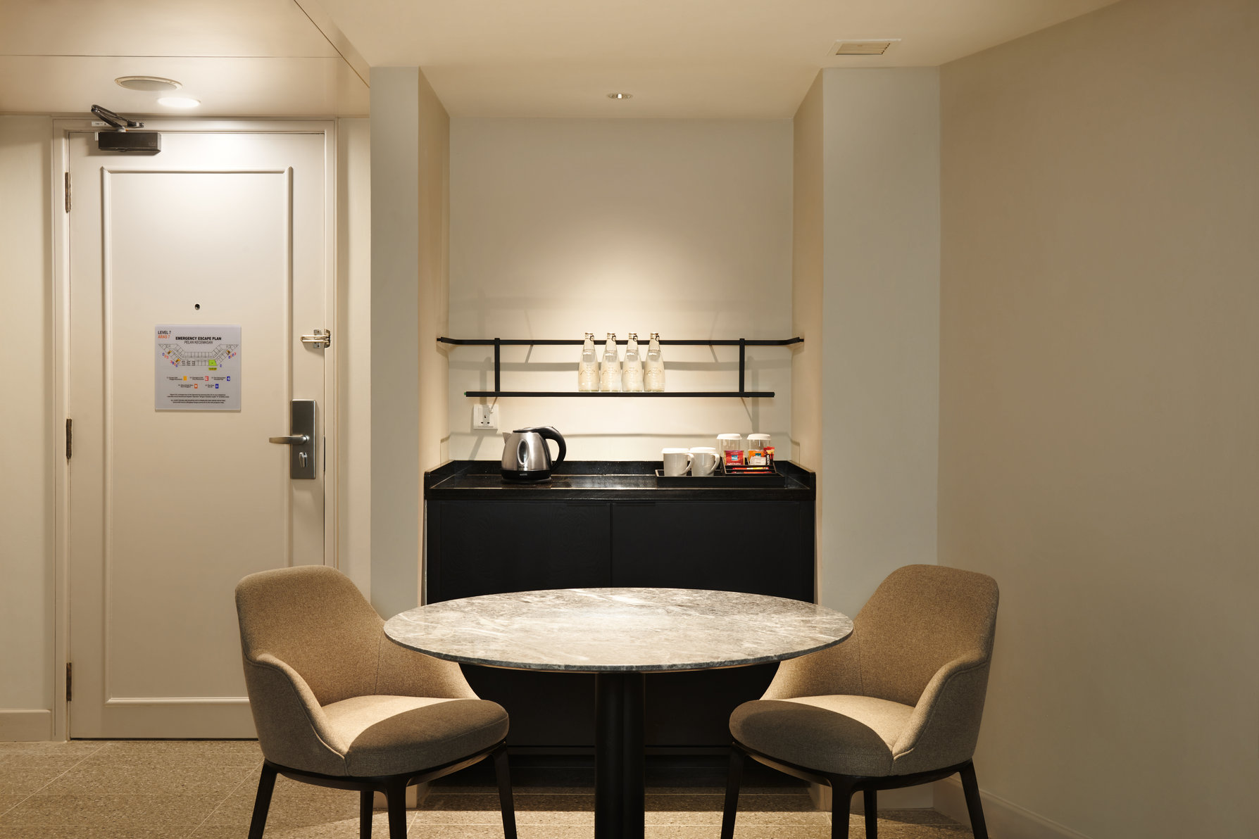 Hilton Kuching Room Type - KING PREMIUM SUITE CV