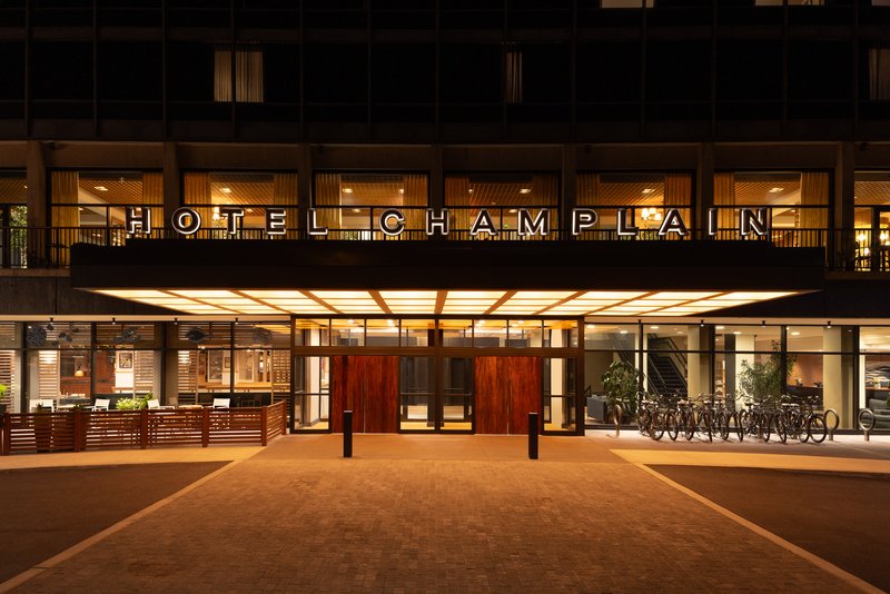 Hotel Champlain Burlington, Curio Collection by Hilton