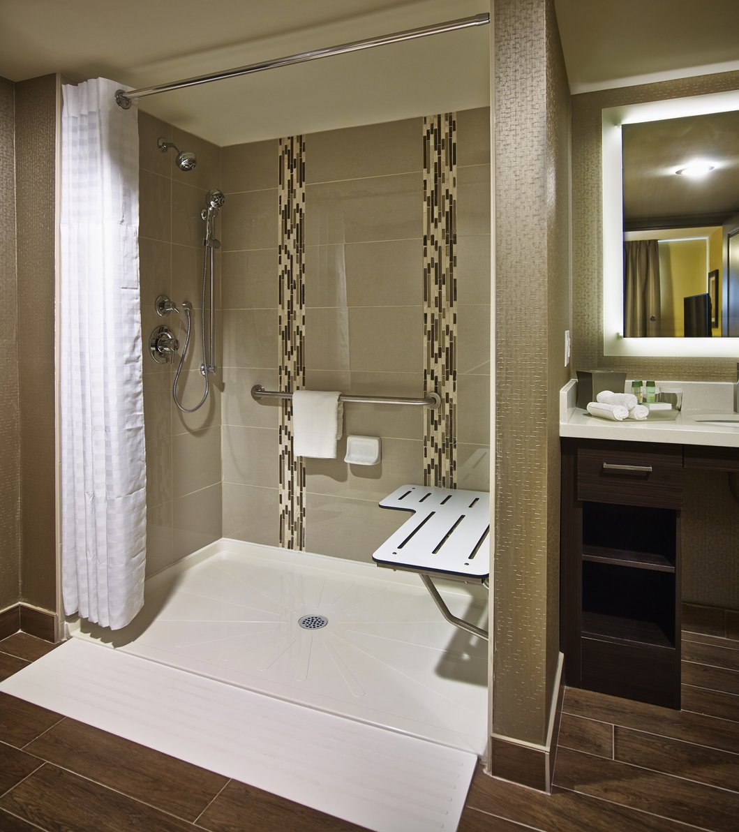 Homewood Suites by Hilton Hamilton, Ontario, Canada Room Type - 1KG MOB HEA ACC RIS STU NS