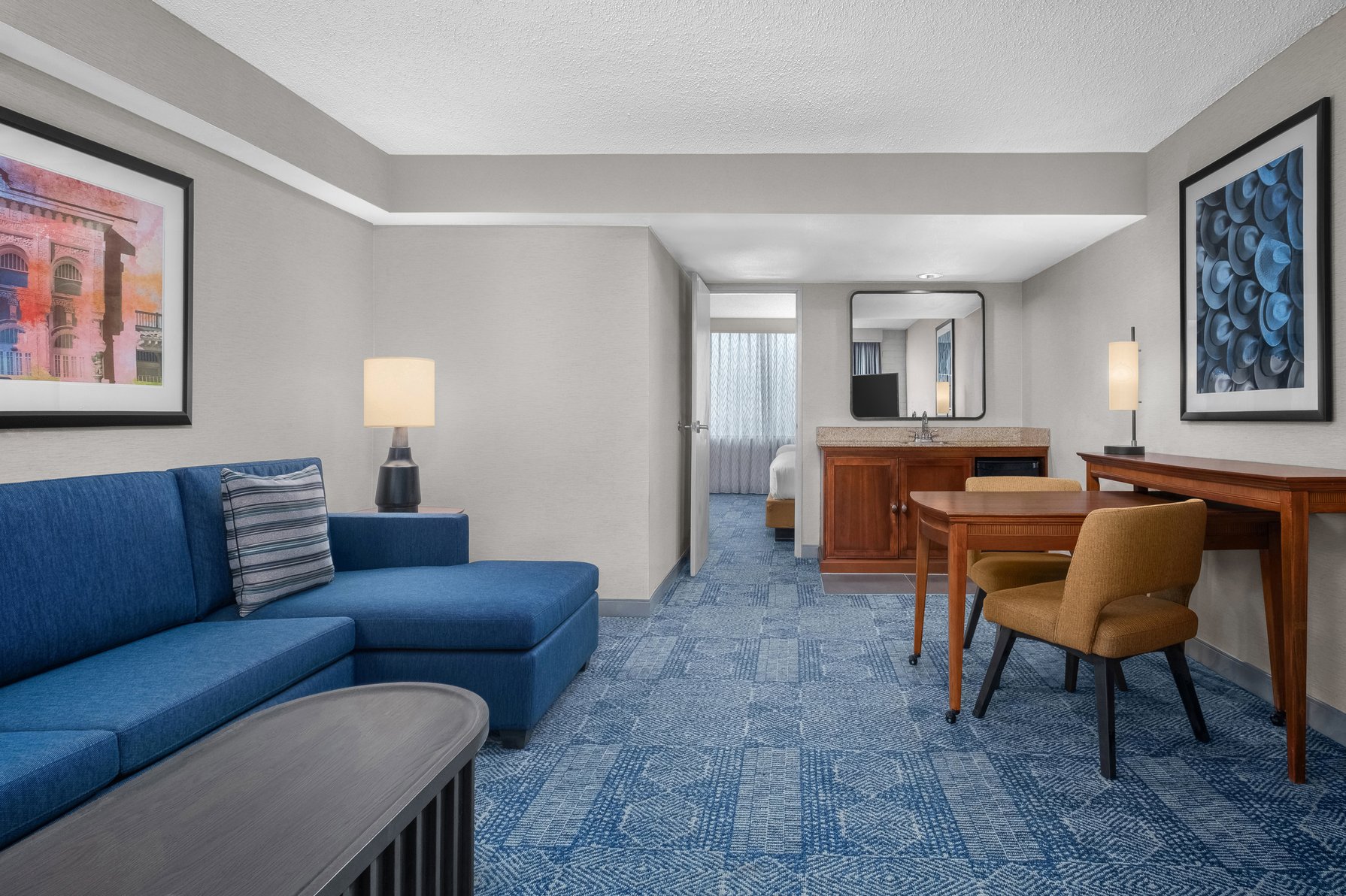 Embassy Suites by Hilton El Paso Room Type - 1KG MOB HEAR ACC TUB SUITE