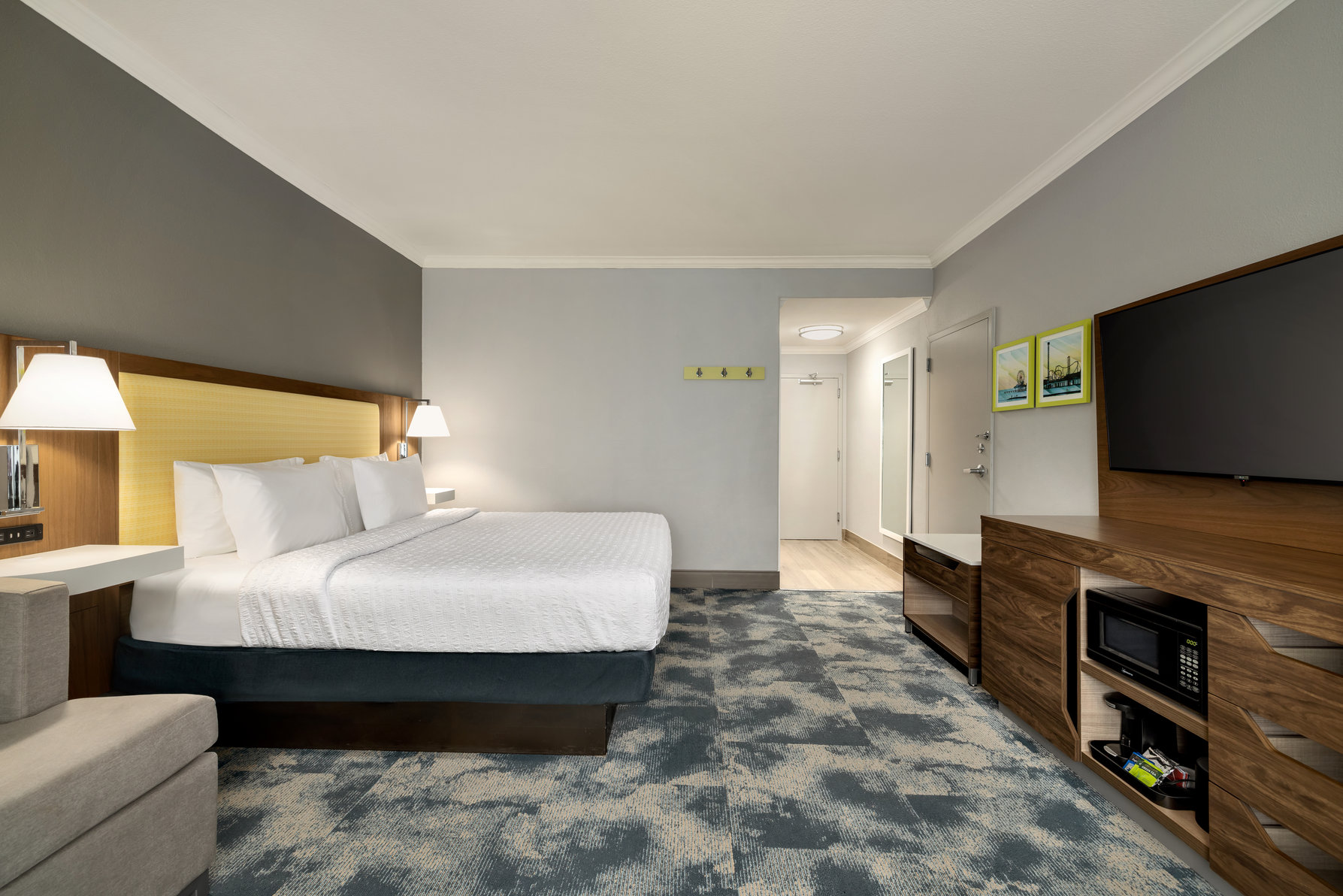 Hampton Inn & Suites by Hilton Galveston Room Type - 1 KN ACC W 3X3 SHWR STE NS