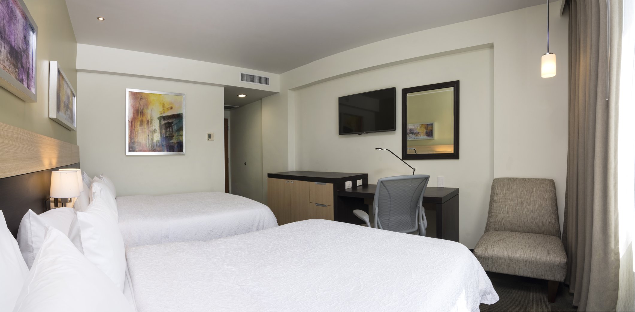 Hampton Inn by Hilton Silao-Aeropuerto Bajio Room Type - 2 DBL W FRIDGE NONSMOKE