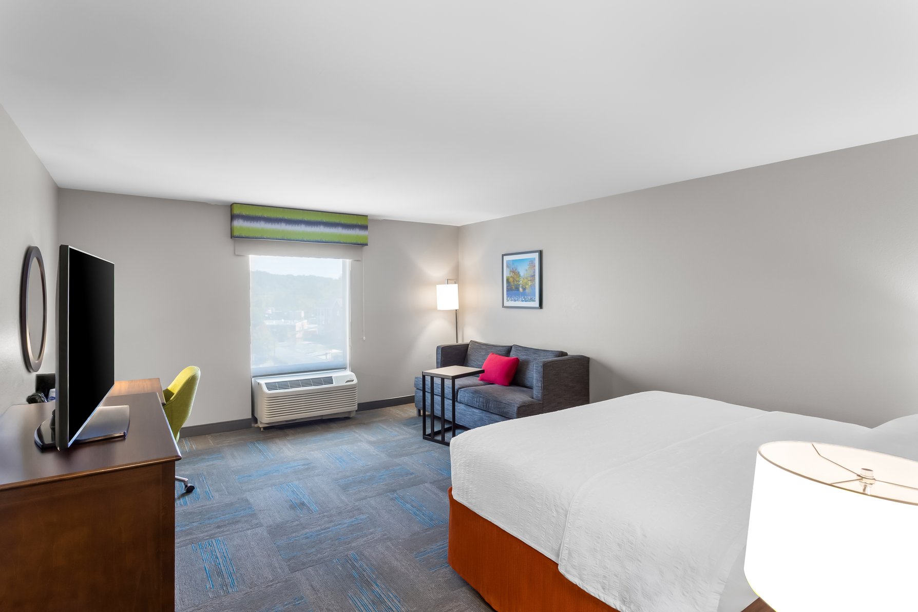 Hampton Inn by Hilton Huntington University Area Room Type - 1 KING BED NS W SOFABED