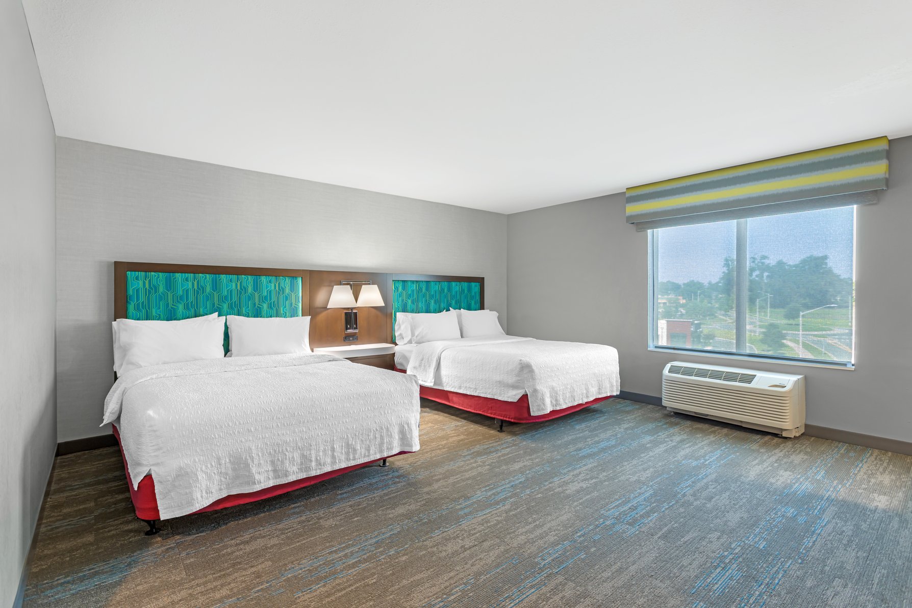Hampton Inn & Suites Alachua I-75, FL Room Type - 2QN ACCESSIBLE TUB NS