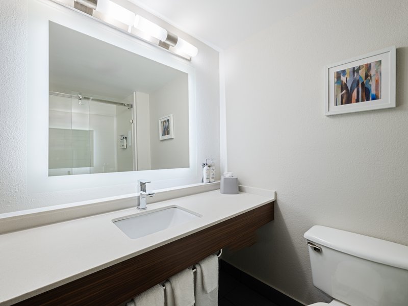 Holiday Inn Express and Suites Augusta West – Ft Gordon Area