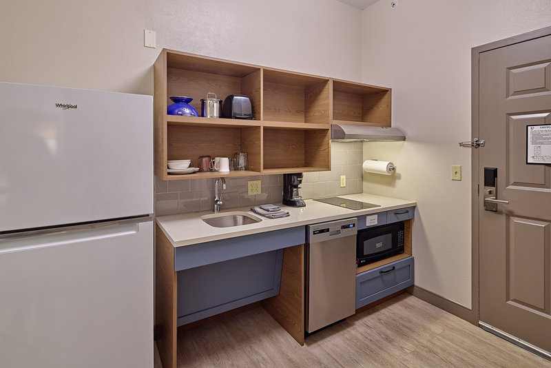 CANDLEWOOD SUITES GRAND PRAIRI