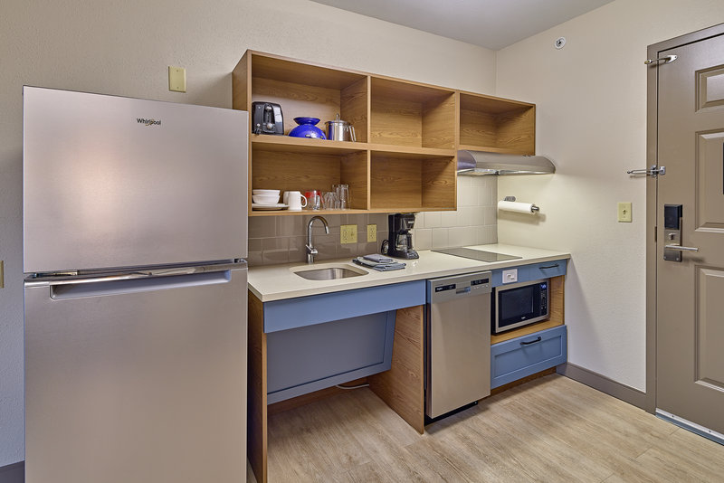CANDLEWOOD SUITES GRAND PRAIRI