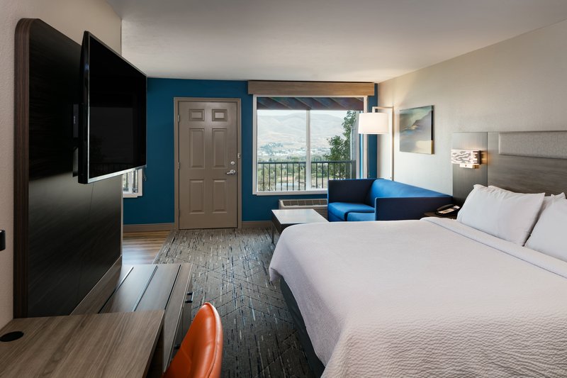 HOLIDAY INN EXPRESS LEWISTON