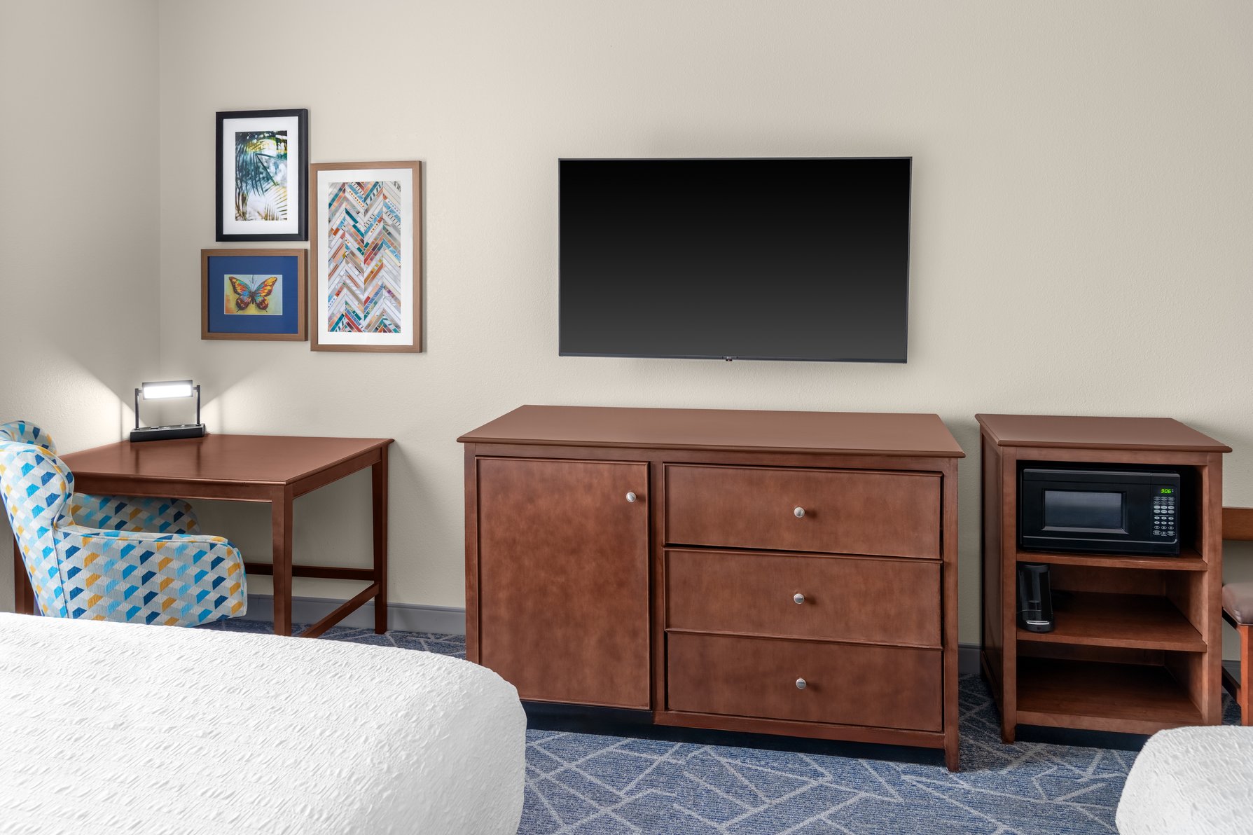 Hampton Inn & Suites - Coconut Creek, FL Room Type - 2 QNS ACC ROLLIN SHWR NS