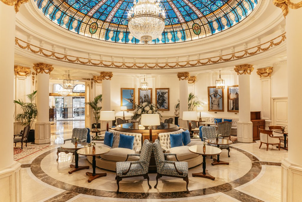 Guest photo