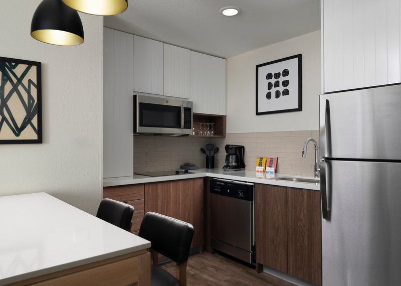 Staybridge Suites Manteca – Lathrop Area