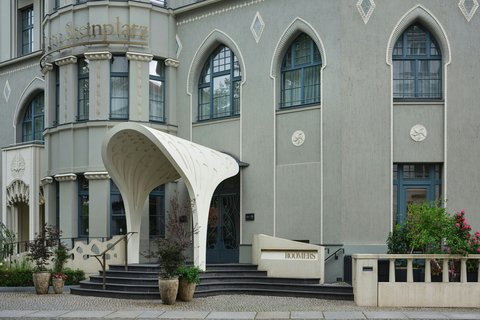 Entrance Roomers Berlin