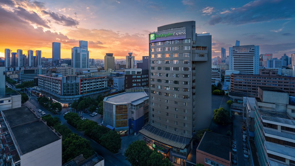 Holiday Inn Express KUNMING RAILWAY STATION by IHG