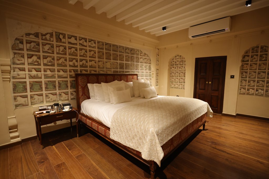 Guest photo