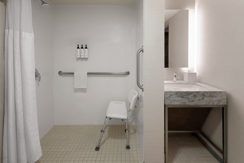 Crowne Plaza Nashville Airport