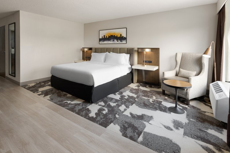 Crowne Plaza Nashville Airport