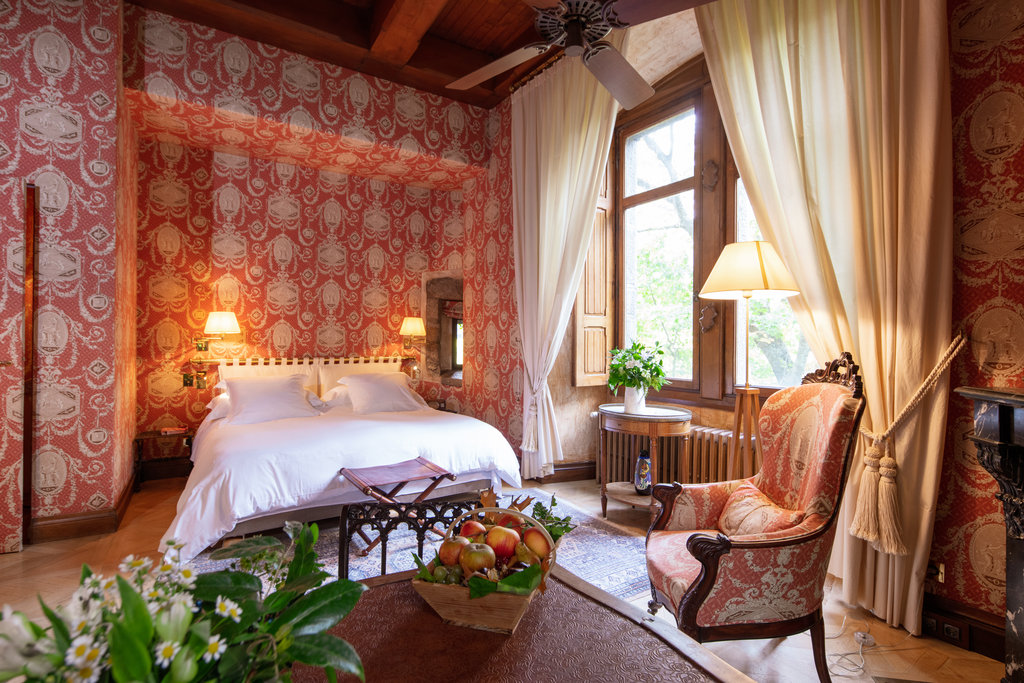 Guest photo