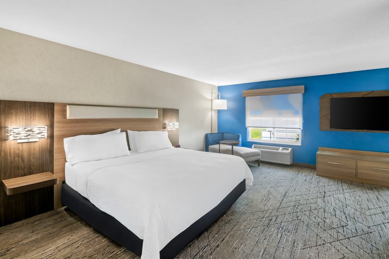 Holiday Inn Express & Suites COUNCIL BLUFFS – CONV CTR AREA