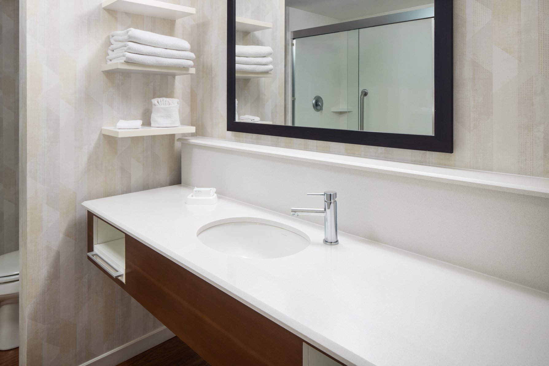 Hampton Inn & Suites by Hilton Whitefish Room Type - 1 KN ACC RI SHWR STUDIO NS