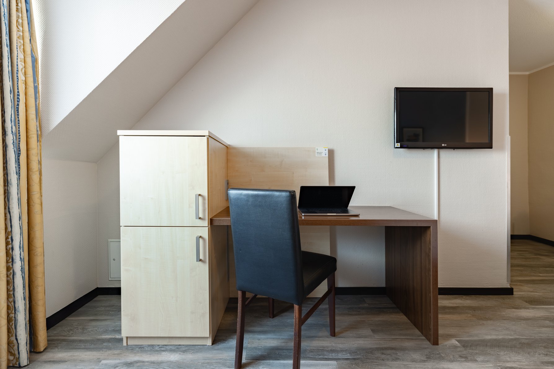Garner Hotel Cologne Porz - Airport by IHG Room Type - 3 Single Premium