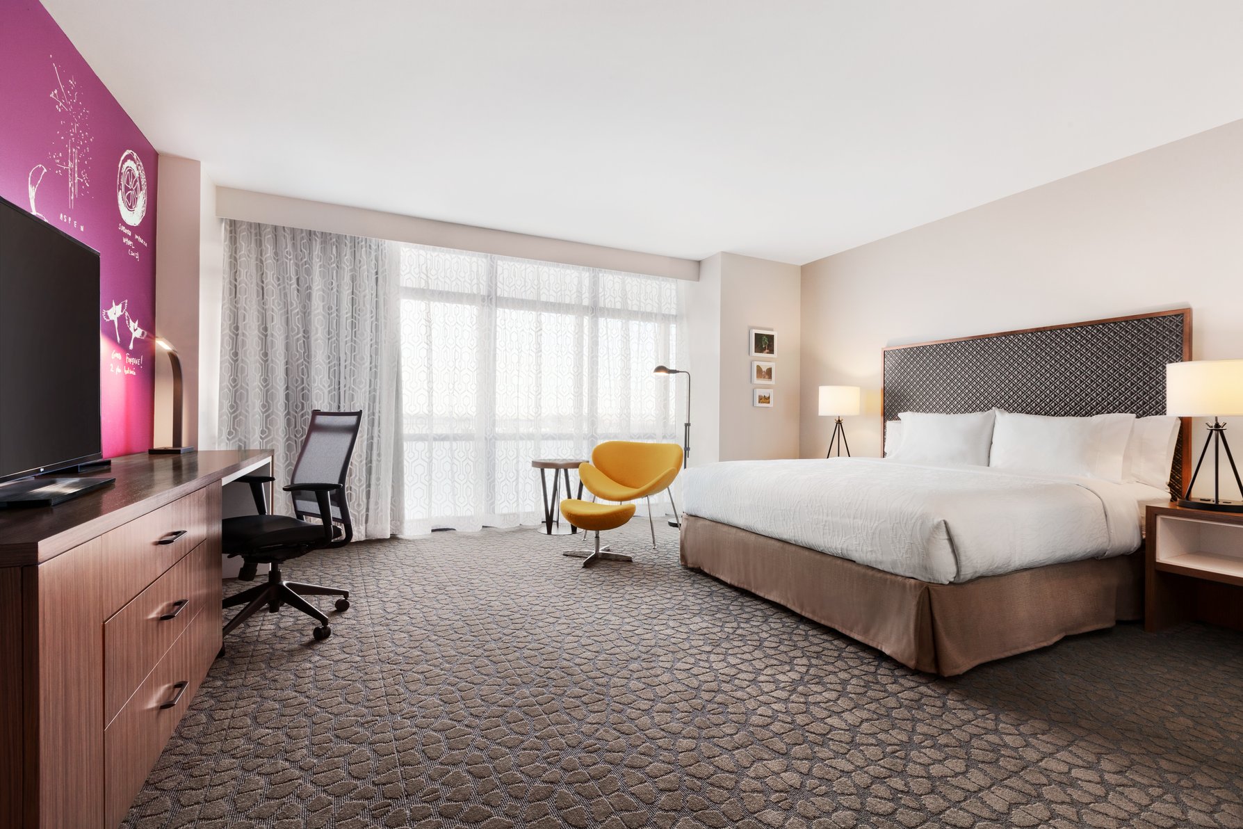 HILTON GARDEN INN BOULDER CO Room Type - 1 KING ACC RM W BATHTUB