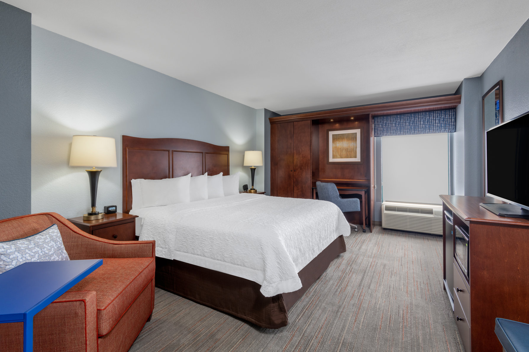 Hampton Inn Denver-Intl Airport Room Type - 1KG MOB HEAR ACC RI-SHW NS