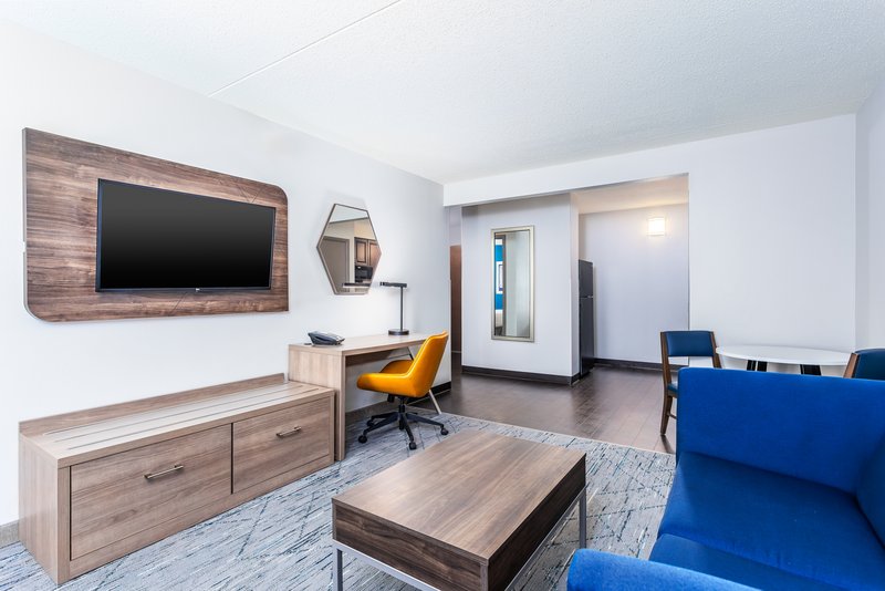 Holiday Inn Express – Military Hoge Hall