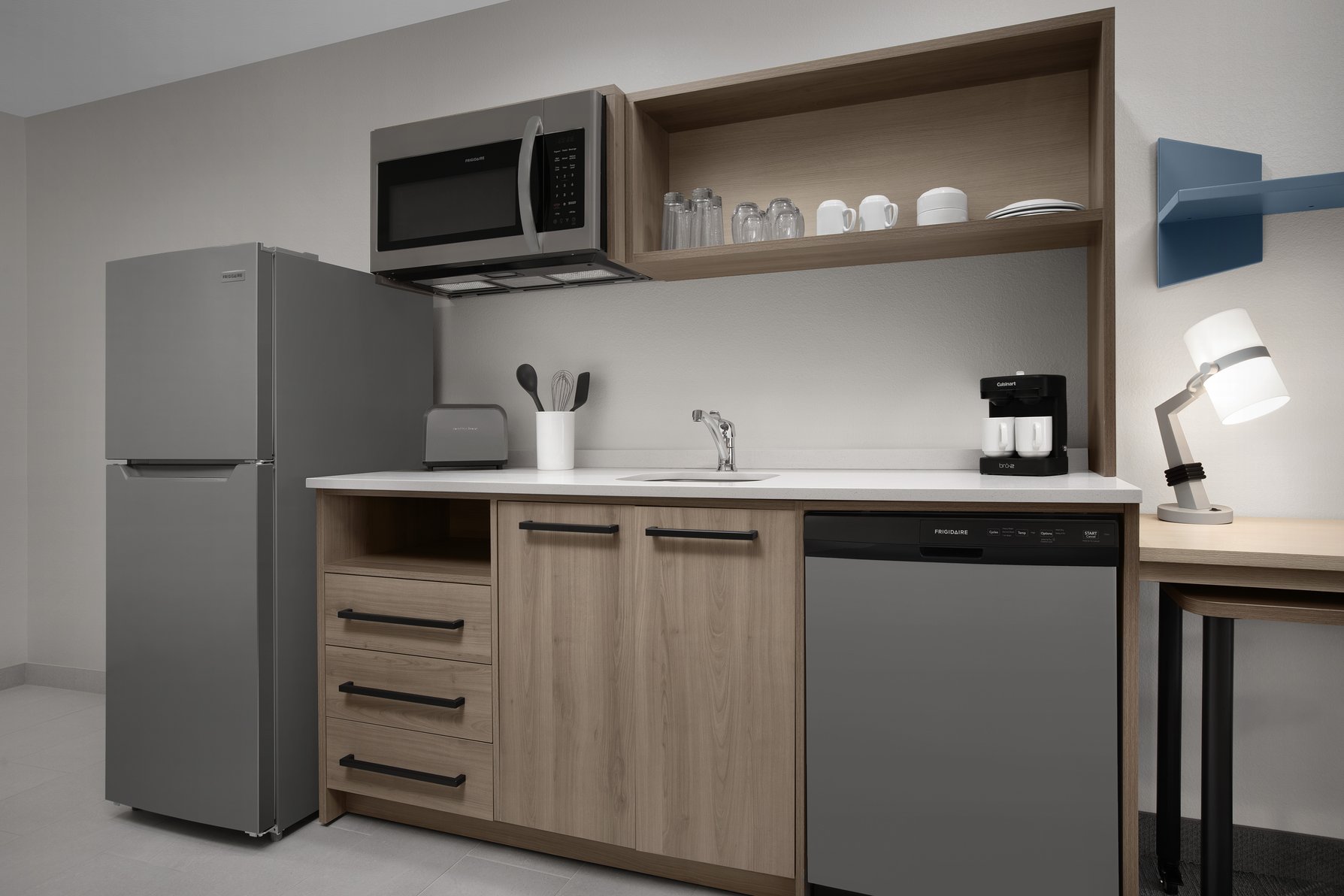 Home2 Suites by Hilton Scottsdale Old Town Room Type - 1 KING ACC RI SHWR STUDIO