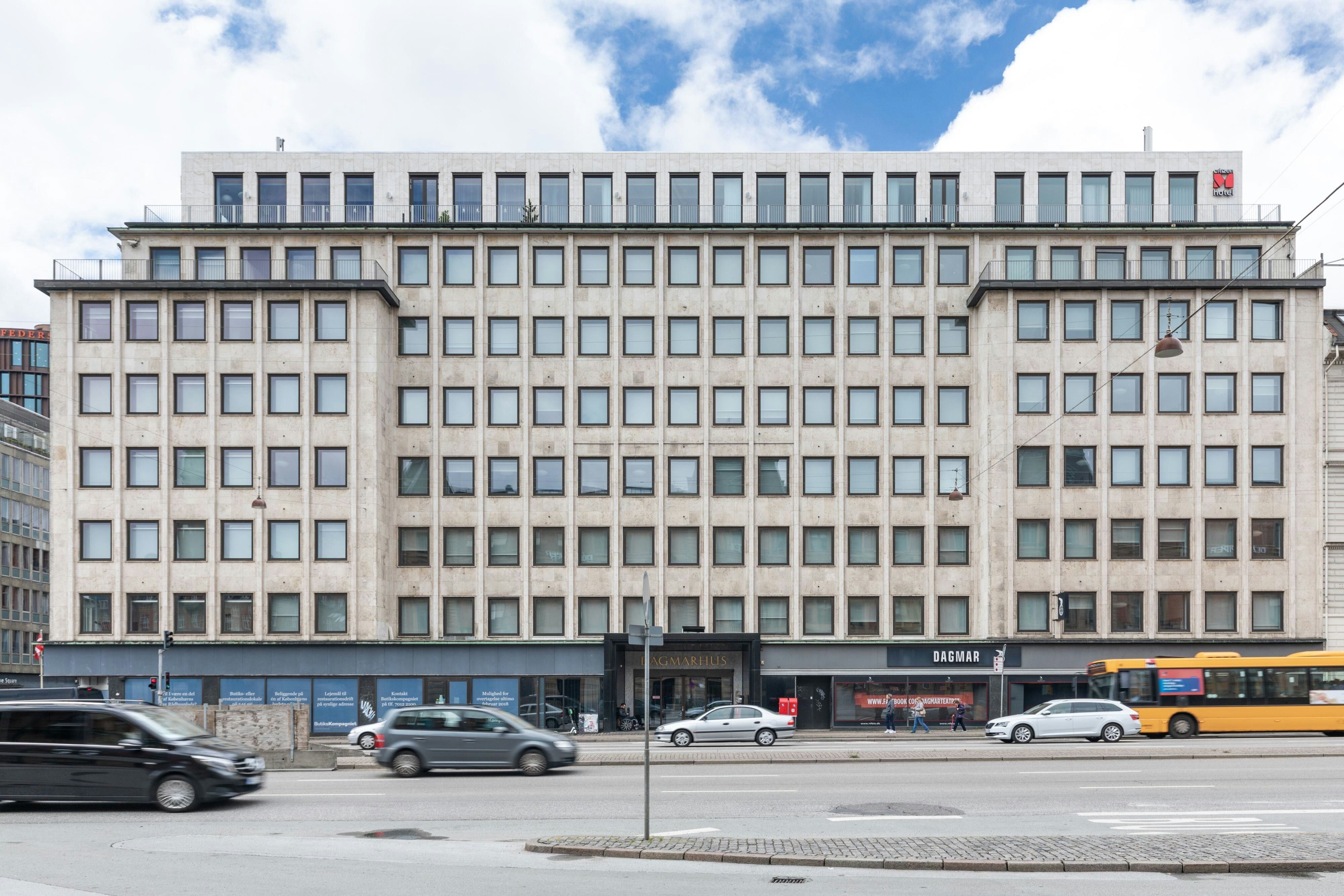 citizenM Copenhagen Radhuspladsen Hotel