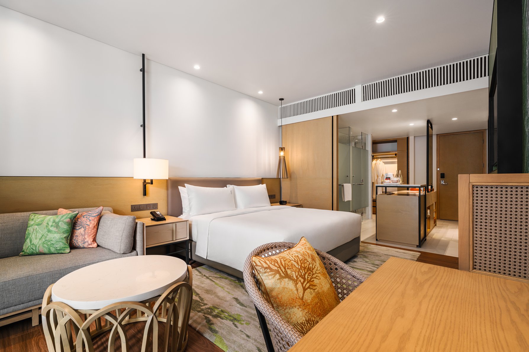 Holiday Inn Resort BINTAN LAGOI BEACH Room Type - 1 King Standard Pool Access