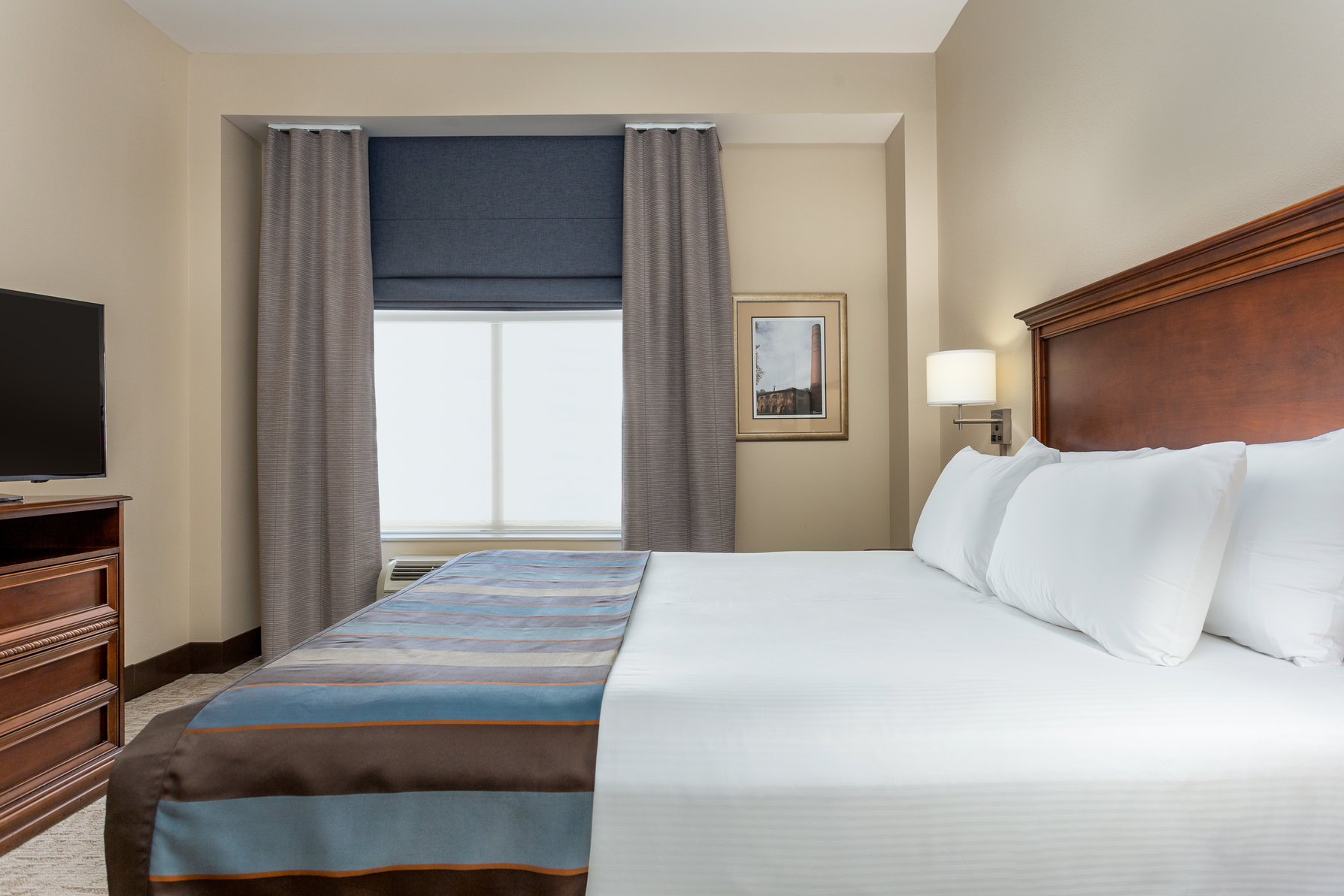 LEXINGTON EXPO HOTEL by IHG Room Type - 1 Queen Standard Mobility Accessible Roll In Shower