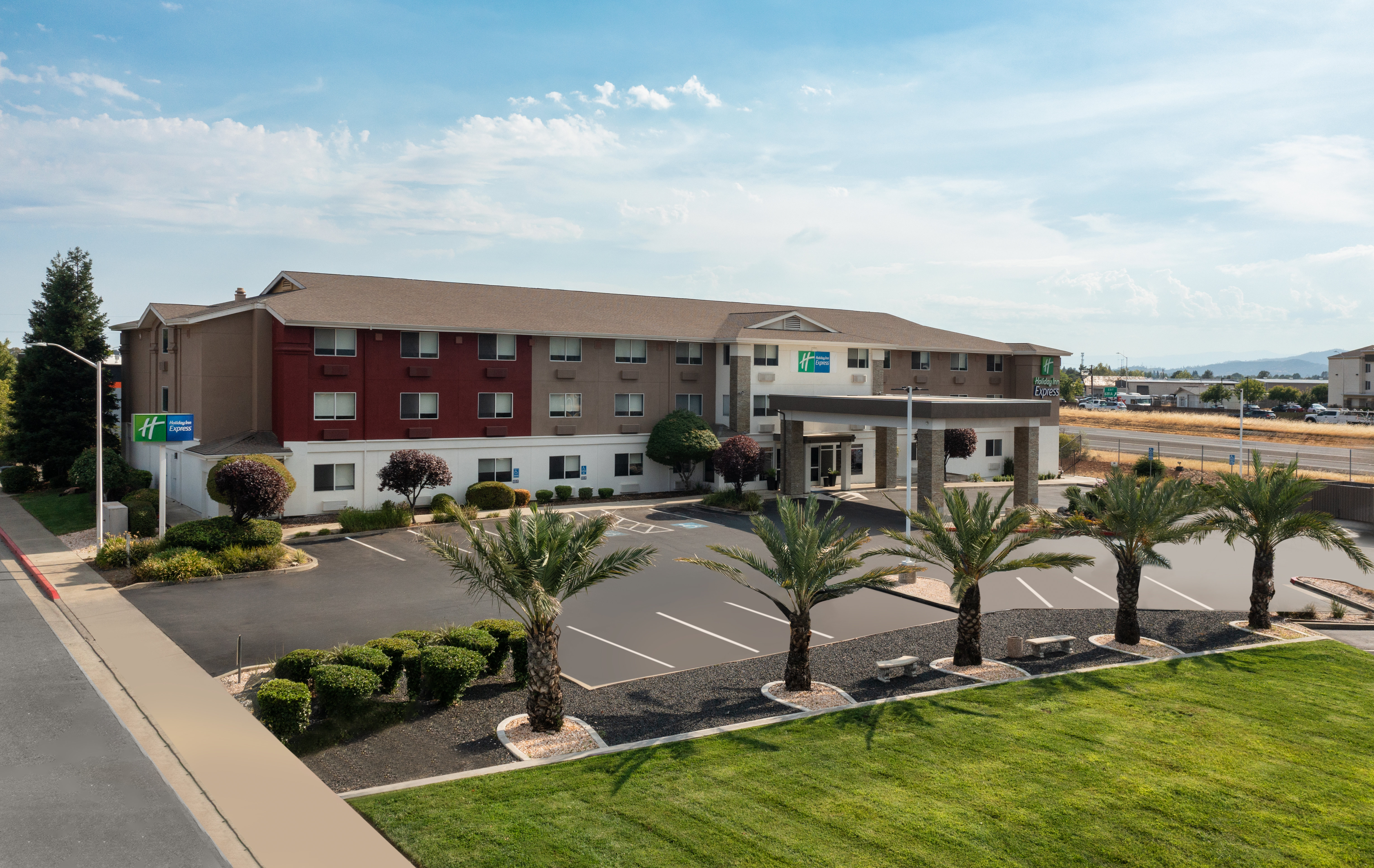 Holiday Inn Express Redding North
