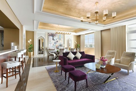 Royal Two-Bedroom Suite - Living Room