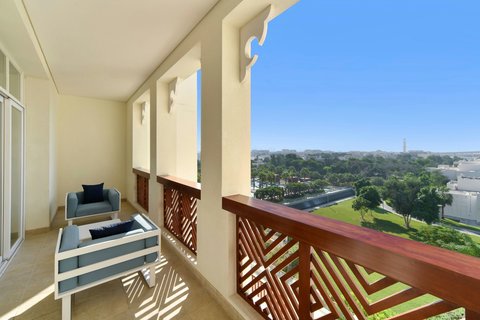 Deluxe Suite - Balcony