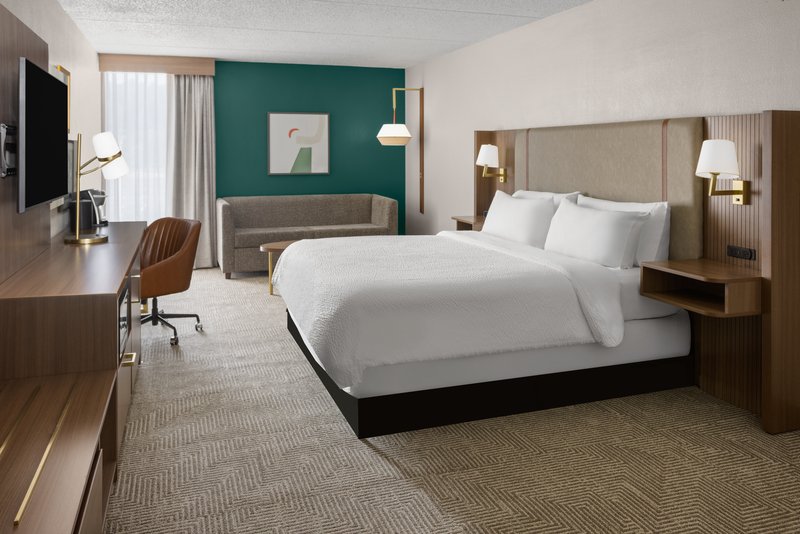HOLIDAY INN MORGANTOWN TURN PK