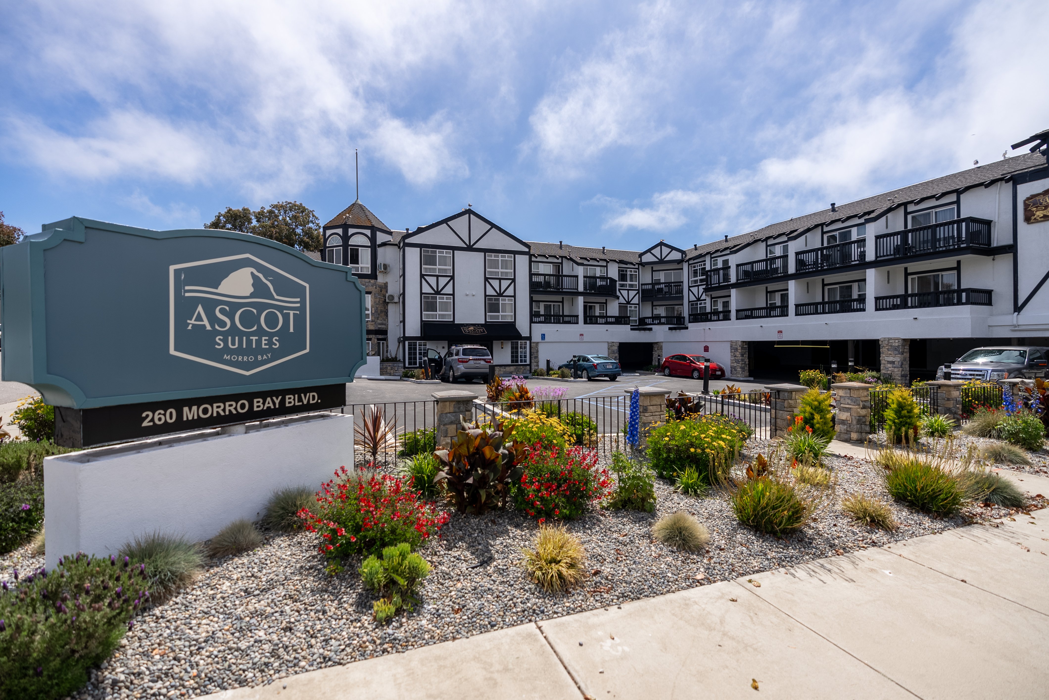Ascot suites