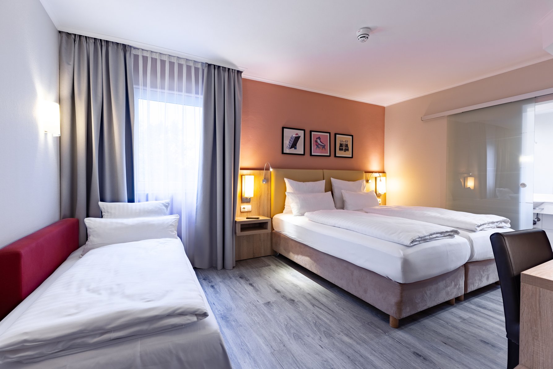 Garner Hotel BREMEN NORTH by IHG Room Type - 1 Double Standard Sofa Bed Family Room