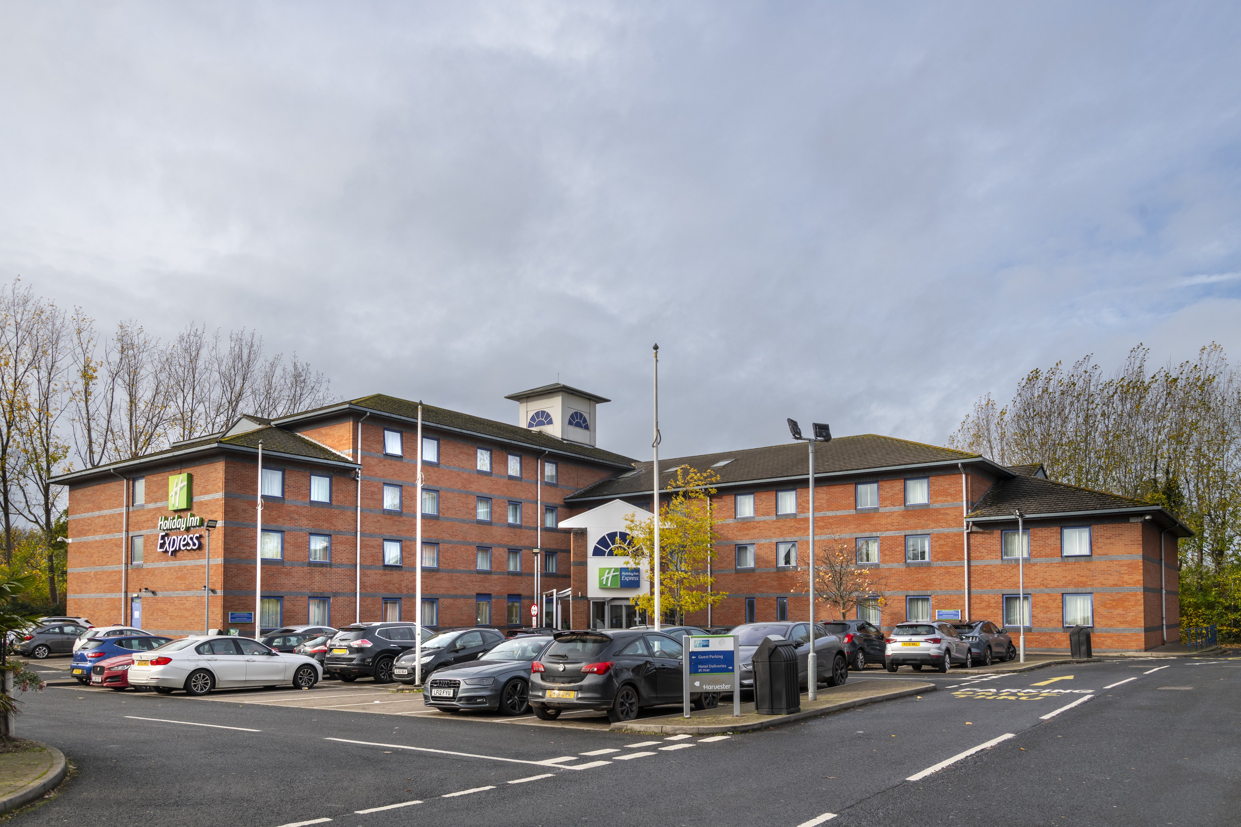 Holiday Inn Express Droitwich Spa