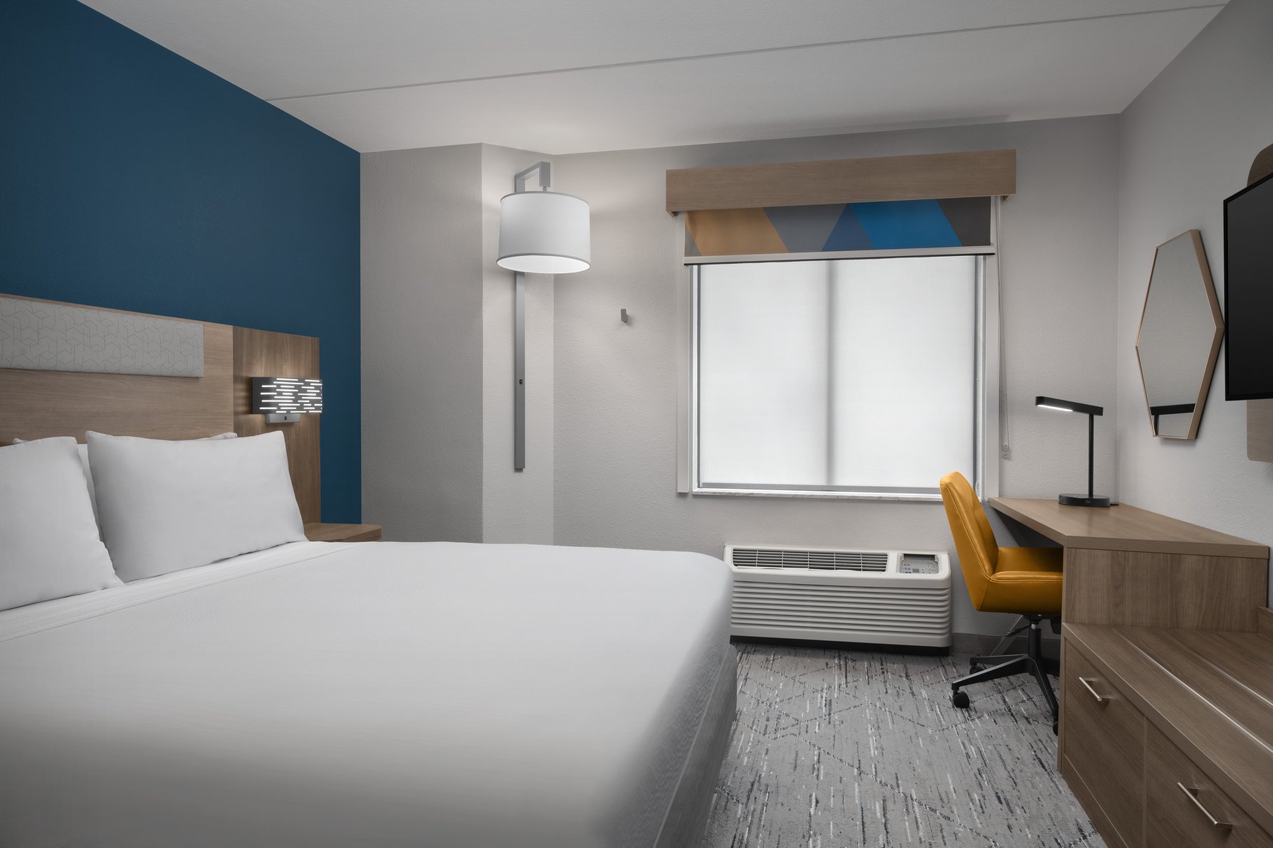 BWI Inn Room Type - 1 King Standard