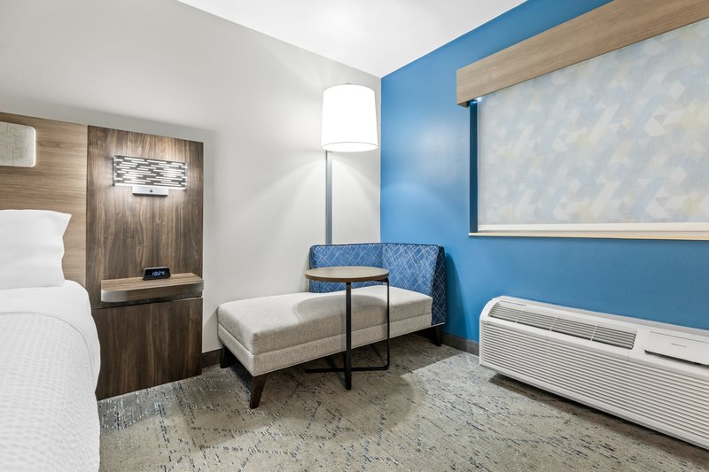 HOLIDAY INN EXP STES FLORENCE